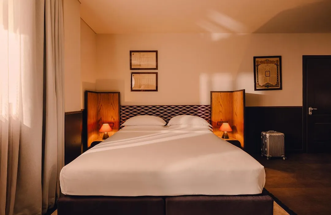 Aethos Hotel Milan-1