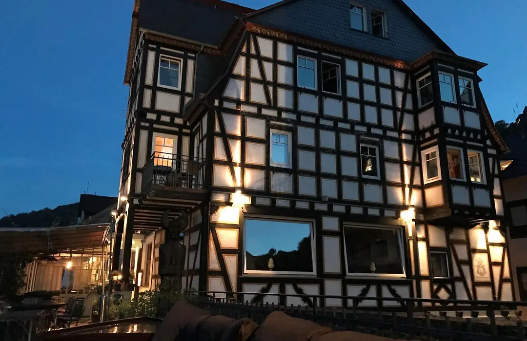 Rhein Hotel Bacharach Und Stuebers Restaurant-1
