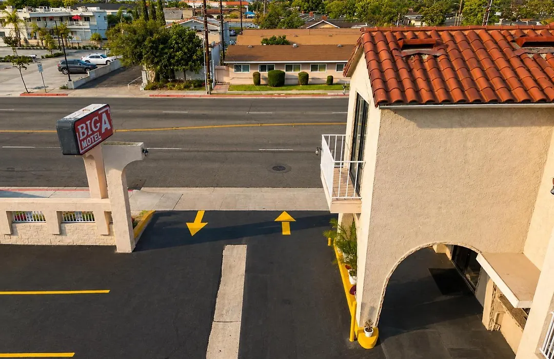 Big A Motel & Suites Near Disneyland Orange County-1