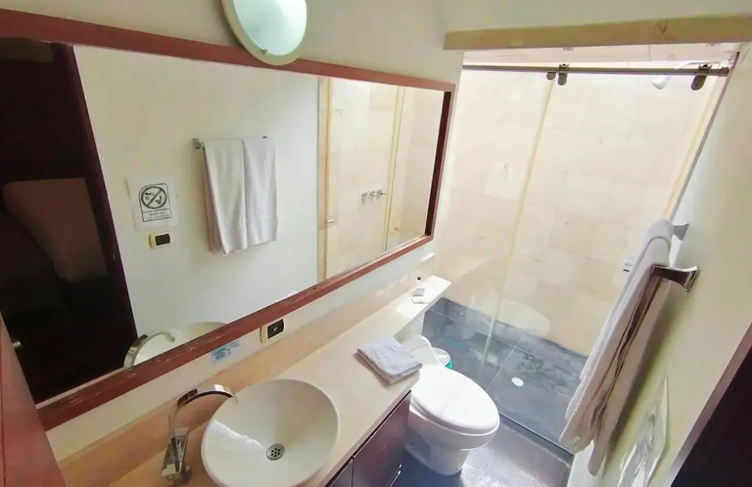 Prisma Suites Chico 94-1