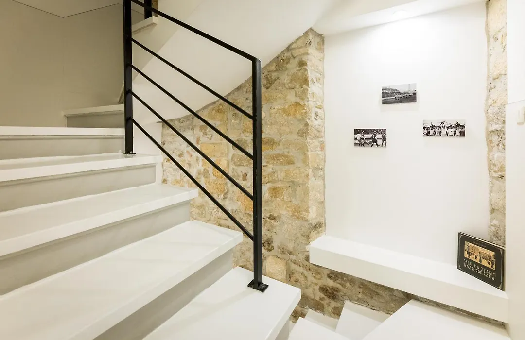 Grgur Ninski Rooms-1