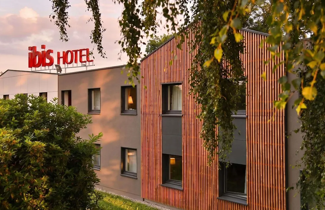 Ibis Quimper-1