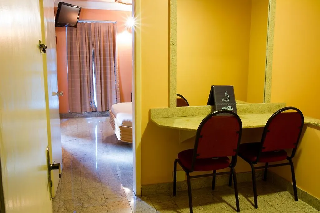 Motel Comodoro (Adults Only)-1
