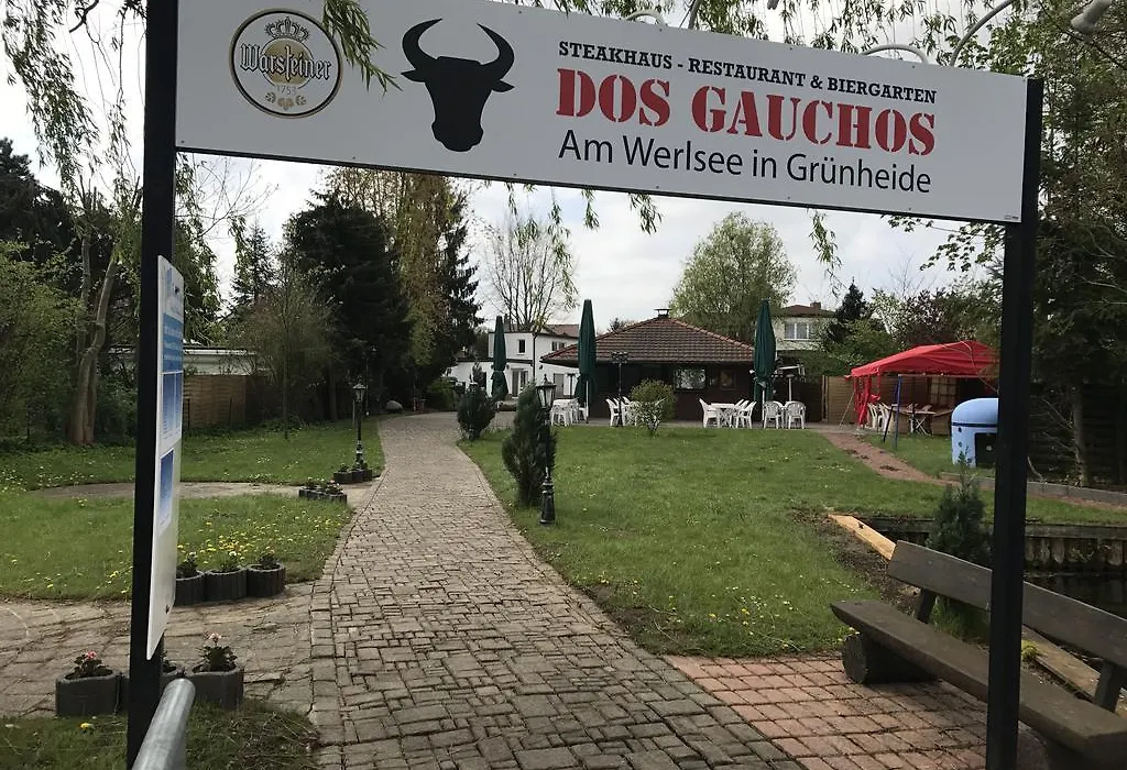 Dos Gauchos-1