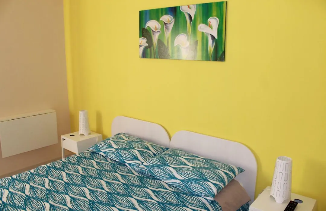 Bed & Breakfast 21-1