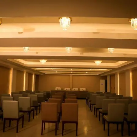 Hotel Golden Hill-3