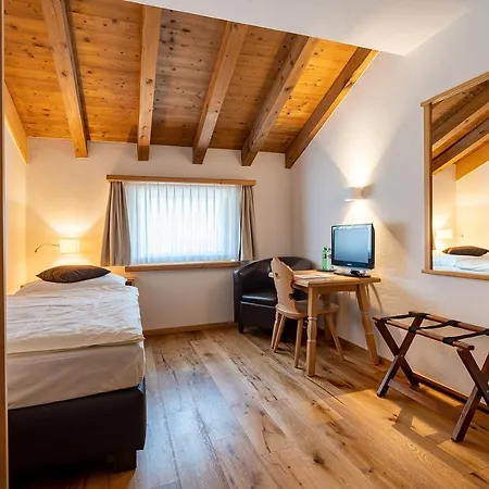 Hotel Saluver-3