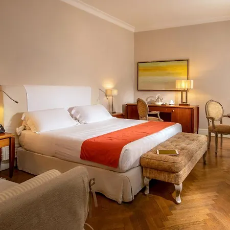 Vivaldi Luxury Rooms-3