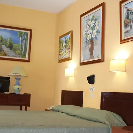 Hotel Olympia-2