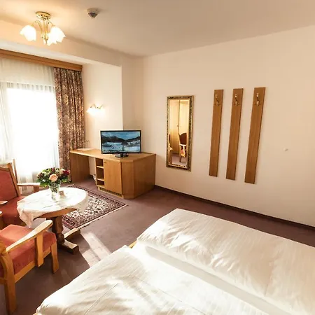 Hotel Helga-3