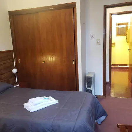 Tango B&B-3