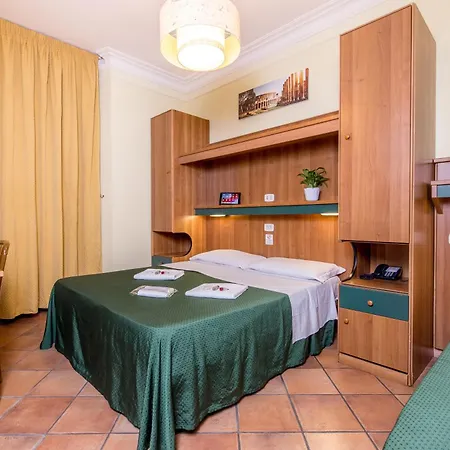 Hotel Trastevere-3