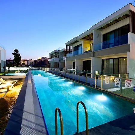 A'La Grand Residence-3