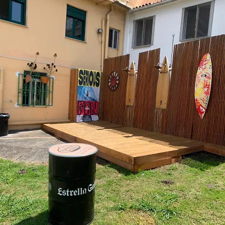 A Cochera Hostel-3