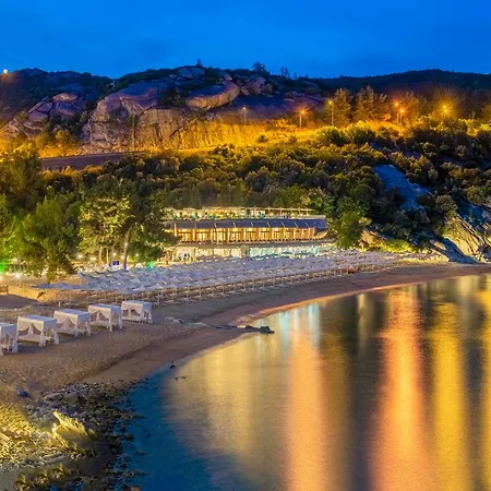 Tosca Beach Hotel-2