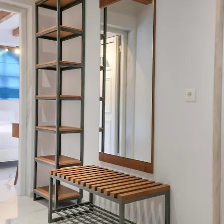 Royal Hotel And Suites-3