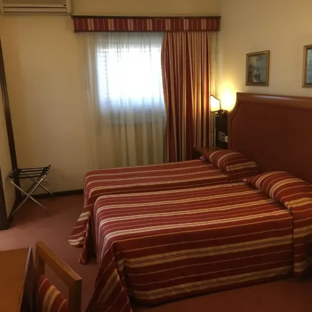 Hotel Afonso V-2