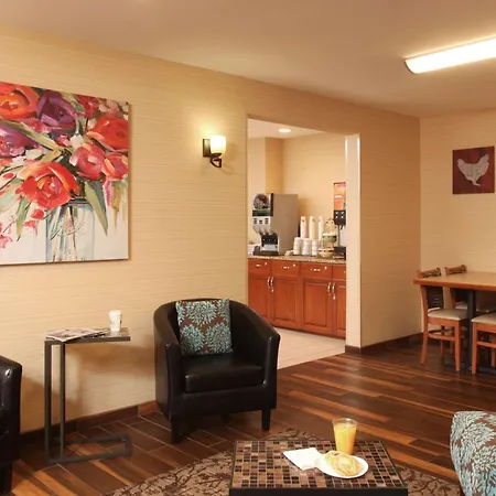 Quality Inn Oakwood-3