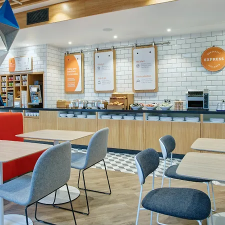 Holiday Inn Express London-Ealing By Ihg-2
