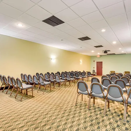 Econo Lodge Busch Gardens Tampa-3