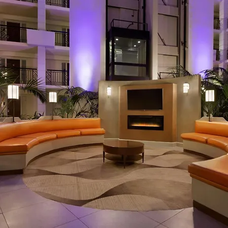 Embassy Suites By Hilton Piscataway Somerset-2