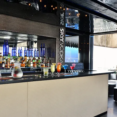 Reef Hotel-3