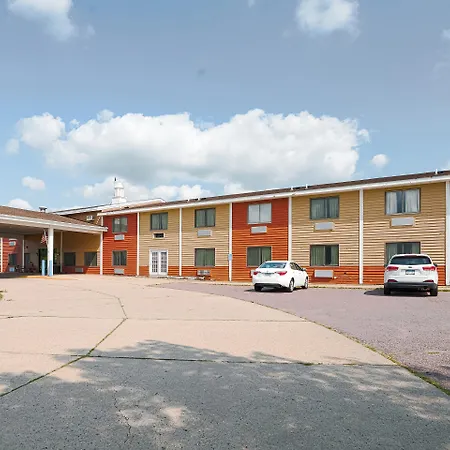 Quality Inn - Redwood Falls-3