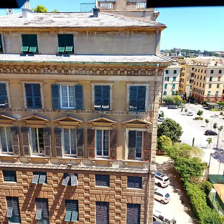 Genova Rooms Serra B-2