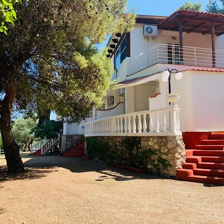 RESIDENCE EMARINE con SERVIZIO SPIAGGIA-2