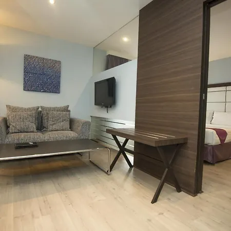 Sukhumvit Suites Hotel-3