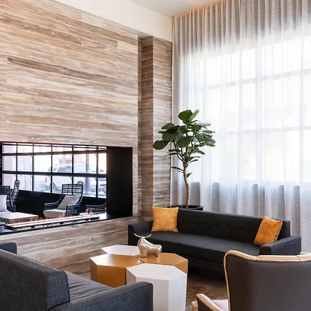 Holiday Inn & Suites Nashville Downtown - Broadway By Ihg-3
