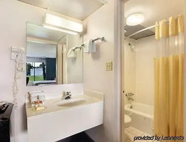 Days Inn Sanford-2