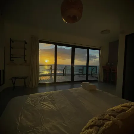 1 Corcega Beachfront Suites-3