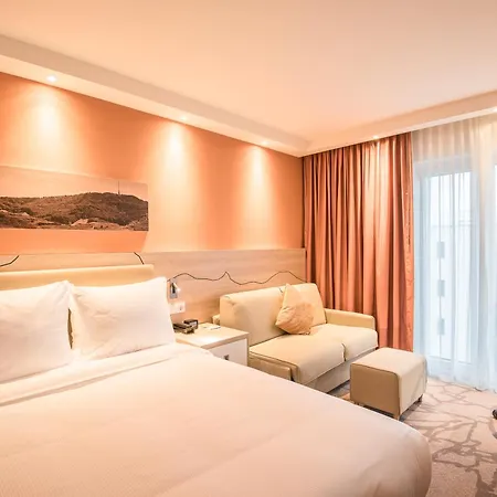 Hampton By Hilton Freiburg-3