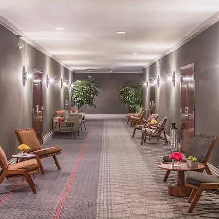 Doubletree By Hilton Atlanta Windy Hill Ballpark-2