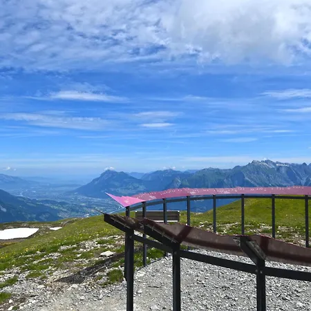 Berggasthaus Zanuz-3