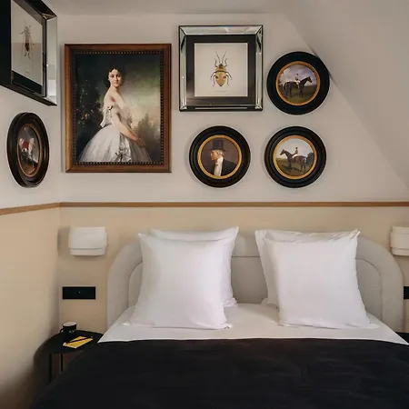 Solly Hotel Paris-2