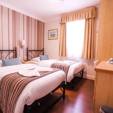 Fairway Hotel-2