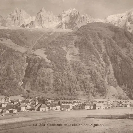 Hotel Du Clocher-2