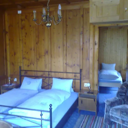 Aparthotel Chasa Valaer-3