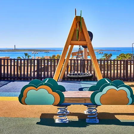 Insotel Punta Prima Prestige Suites & Spa-3