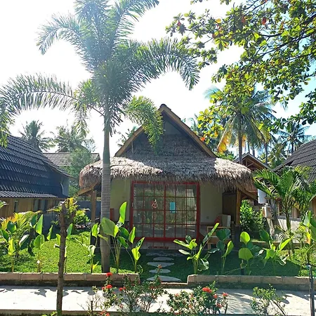 Bintang Tiga Bungalows Gili Air-2