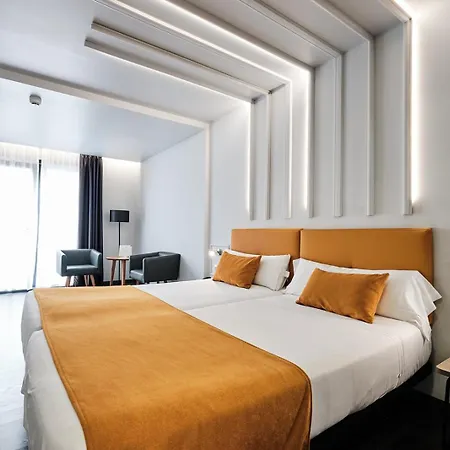 Hotel Lux Santiago-2