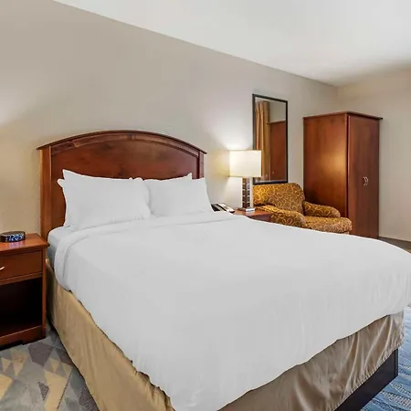 Comfort Inn Albert Lea At Trails Travel Center-2