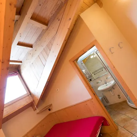 Hotel Champagne-2