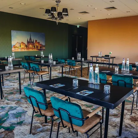 Van Der Valk Hotel Almere-3