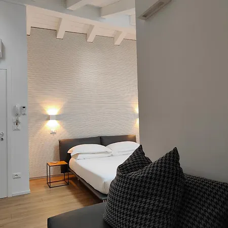 Borgo di Ponte Holiday Apartments&Rooms-2