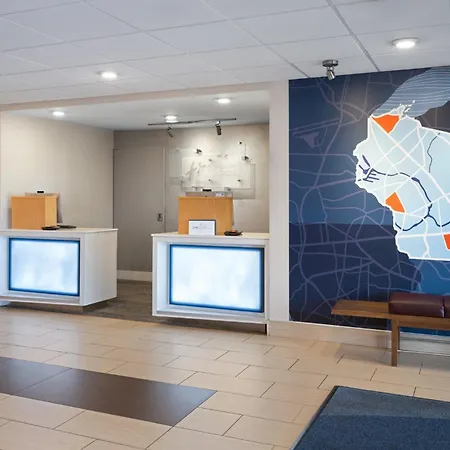 Holiday Inn Express Sheboygan-Kohler / I-43 By Ihg-2