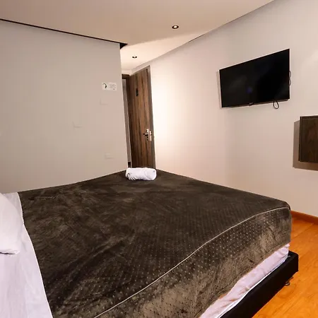 Hotel Htl-2