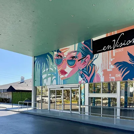 Envision Hotel Miami International Airport-3